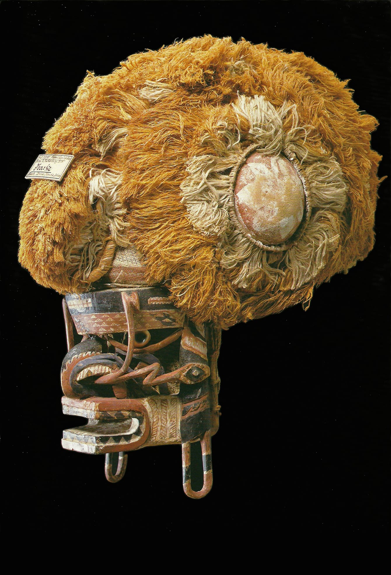 A New Ireland Tatanua Mask